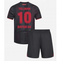 Stroje piłkarskie Bayer Leverkusen Malik Tillman #10 Koszulka Podstawowej dla dzieci 2025-26 Krótki Rękaw (+ szorty)